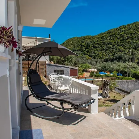 Nausika Rustic Holiday home *