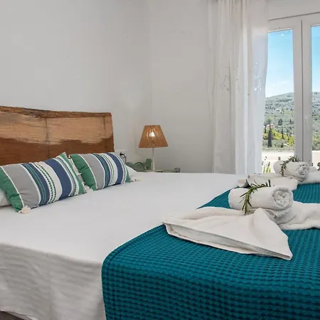 Casa de Férias Nausika Rustic *