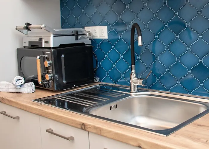 Nausika Rustic باليوكاستريتسا