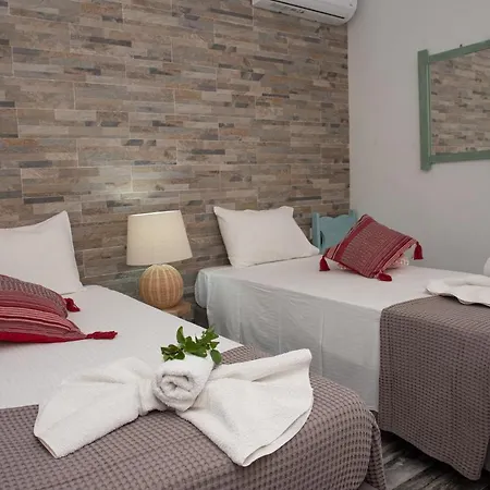 Vakantiehuis Nausika Rustic *